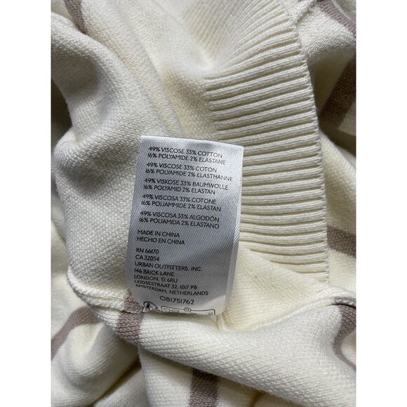 Free People 'Paulie' White Turtleneck Sweater Size M - Picture 4 of 5